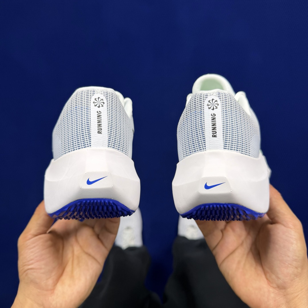 主推优势私【C版马拉松登月系列】冲正纯原1:1品质！马拉松5代Nike Zoom Fly 5 碳板马拉松