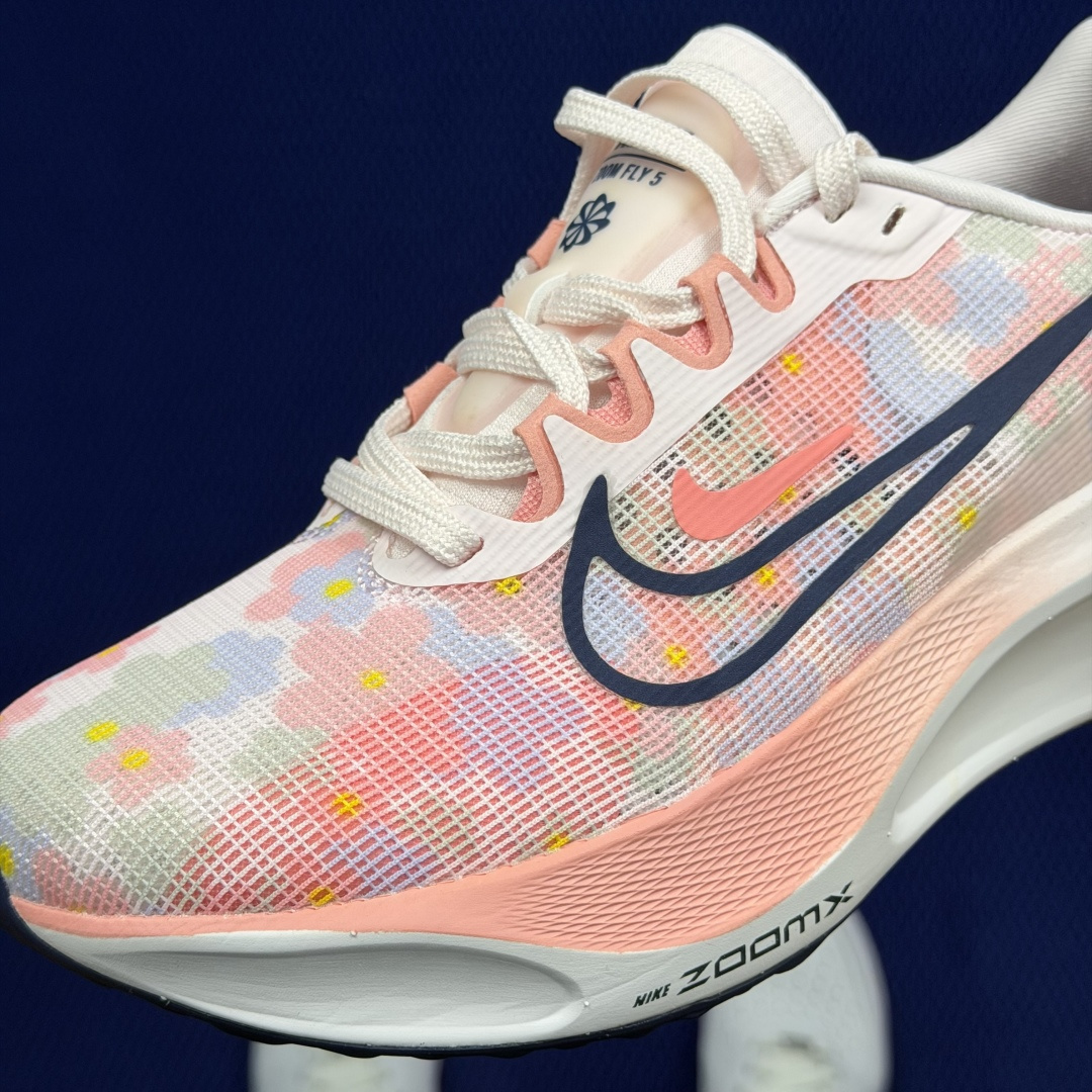 主推优势私【C版马拉松登月系列】冲正纯原1:1品质！马拉松5代Nike Zoom Fly 5 碳板马拉松