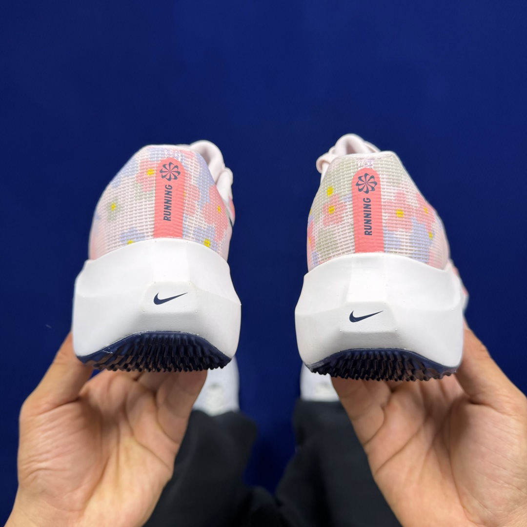 主推优势私【C版马拉松登月系列】冲正纯原1:1品质！马拉松5代Nike Zoom Fly 5 碳板马拉松