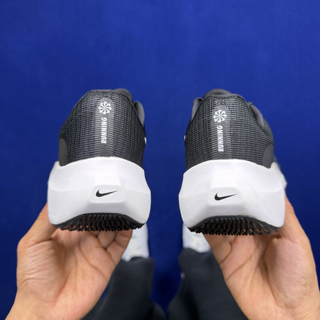 主推优势私【C版马拉松登月系列】冲正纯原1:1品质！马拉松5代Nike Zoom Fly 5 碳板马拉松