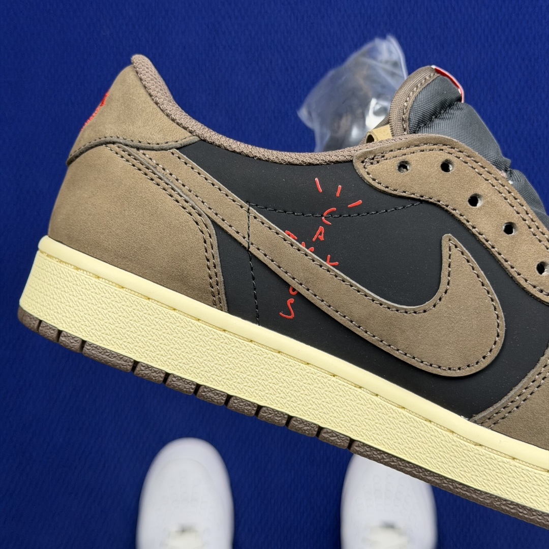 【DG2.0】aj1倒钩低帮 Travis Scott x Jordan Air Jordan 1 Lo
