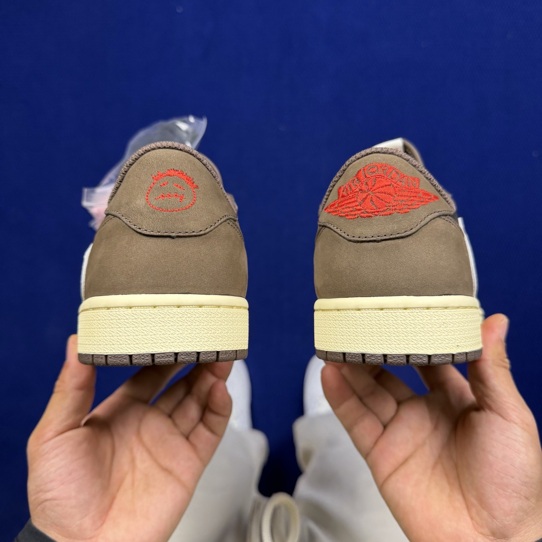 【DG2.0】aj1倒钩低帮 Travis Scott x Jordan Air Jordan 1 Lo