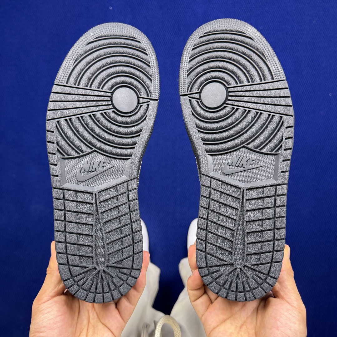 【DG2.0】aj1倒钩低帮黑武士 Travis Scott x Air Jordan 1 Low Re