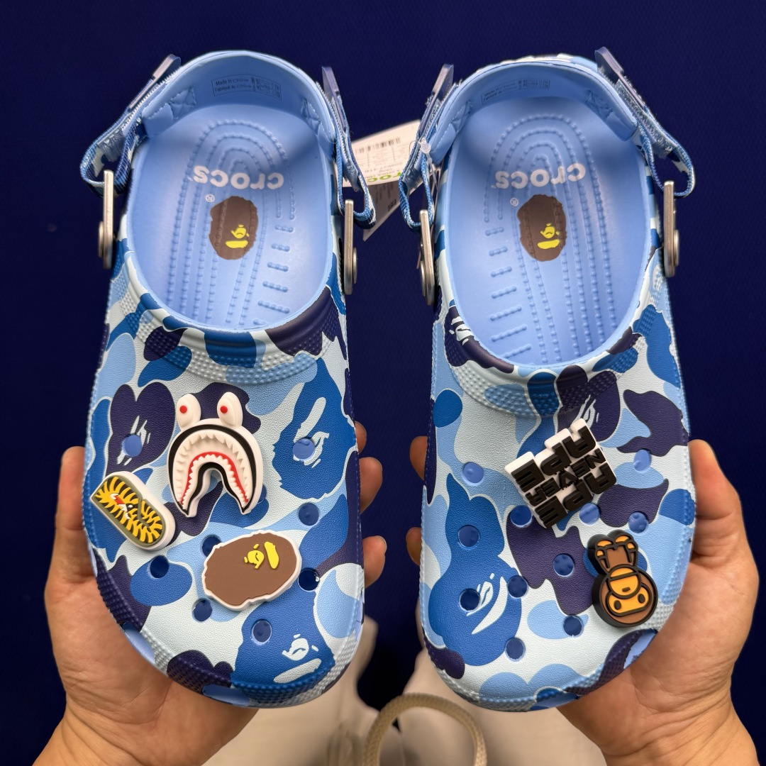 BAPE x Crocs卡骆驰 洞洞鞋联名4色东莞原厂出品，拼标过验！欢迎对比，顶级品质区别市面通货！同