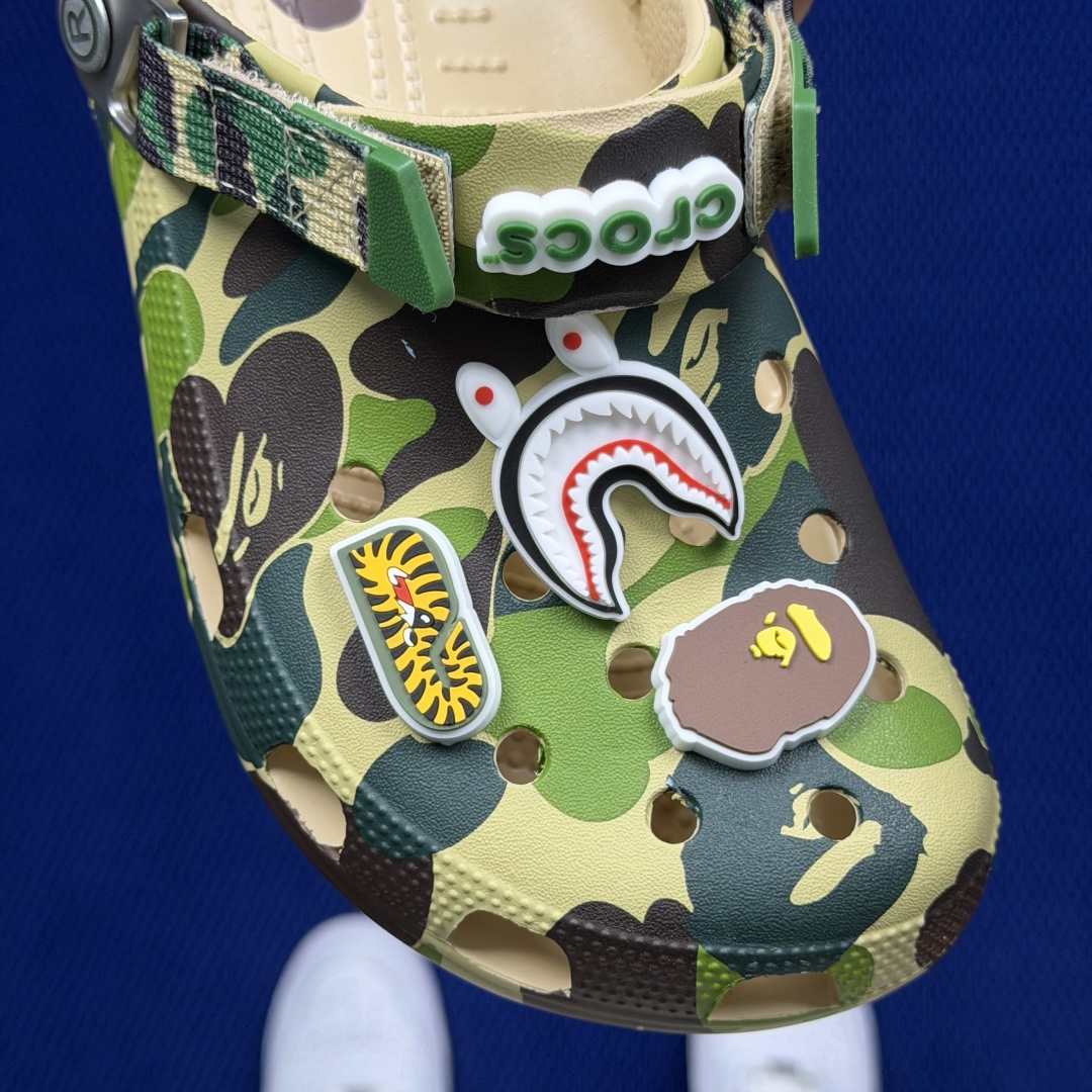 BAPE x Crocs卡骆驰 洞洞鞋联名4色东莞原厂出品，拼标过验！欢迎对比，顶级品质区别市面通货！同
