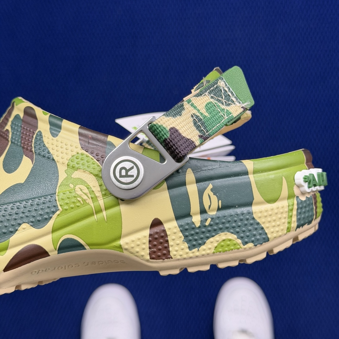 BAPE x Crocs卡骆驰 洞洞鞋联名4色东莞原厂出品，拼标过验！欢迎对比，顶级品质区别市面通货！同