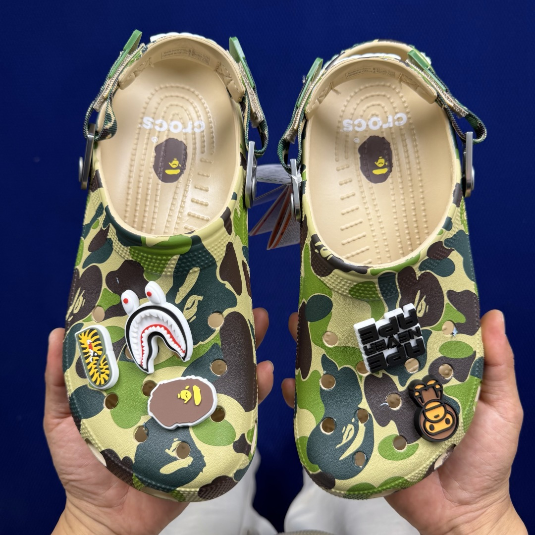 BAPE x Crocs卡骆驰 洞洞鞋联名4色东莞原厂出品，拼标过验！欢迎对比，顶级品质区别市面通货！同