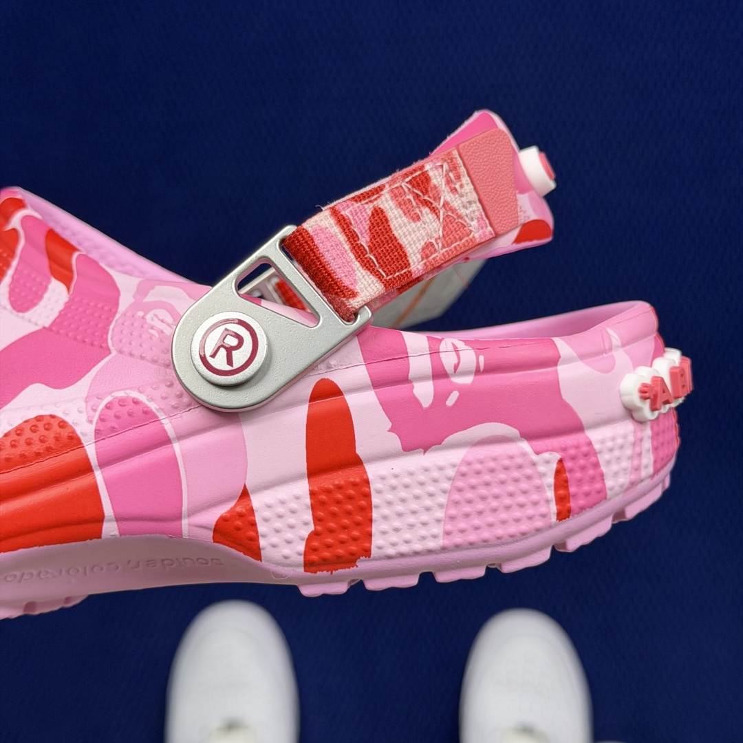 BAPE x Crocs卡骆驰 洞洞鞋联名4色东莞原厂出品，拼标过验！欢迎对比，顶级品质区别市面通货！同