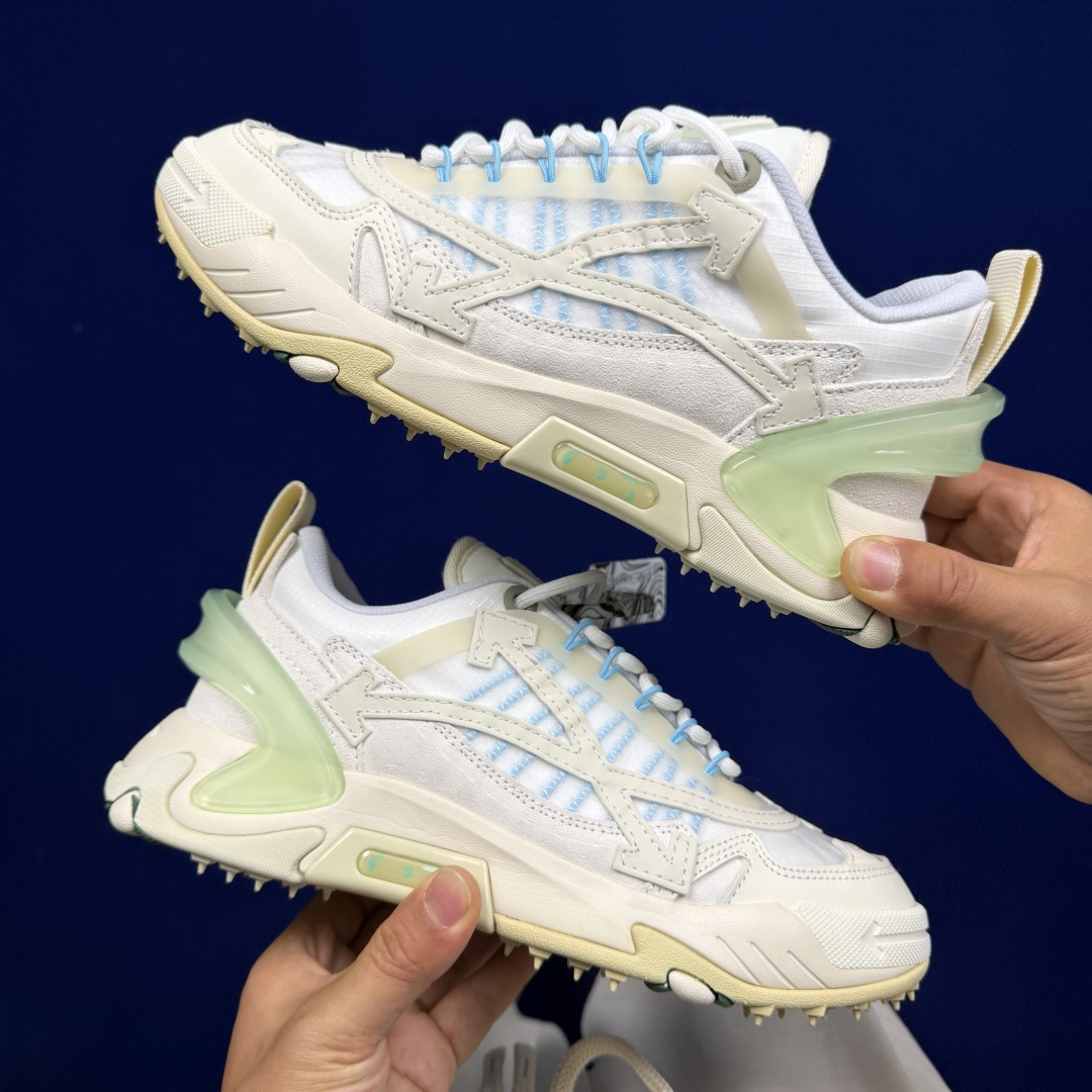 OW解构跑步鞋 OFF-WHITE ODSY -2000老爹风高端产物 原鞋购入 细节拉满 ①由全新磨具