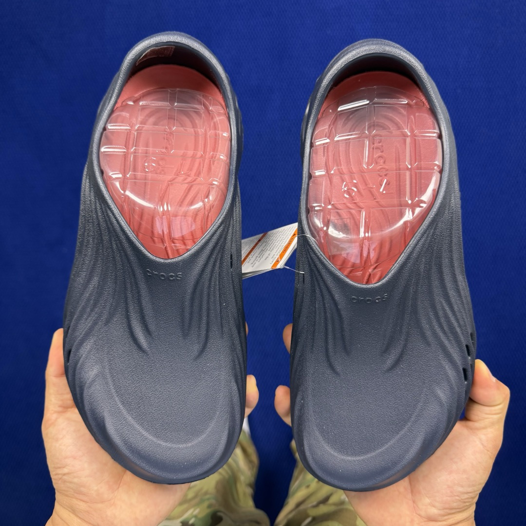 Crocs卡骆驰 洞洞鞋 旋风波波第9色原厂数据复模，双层注塑旋风波波-蓝红 尺码：M7-M11 / 3