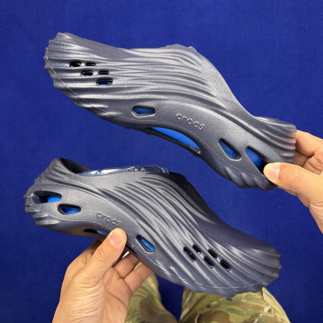 Crocs卡骆驰 洞洞鞋 旋风波波第10色原厂数据复模，双层注塑旋风波波-蓝 尺码：M7-M11 / 3