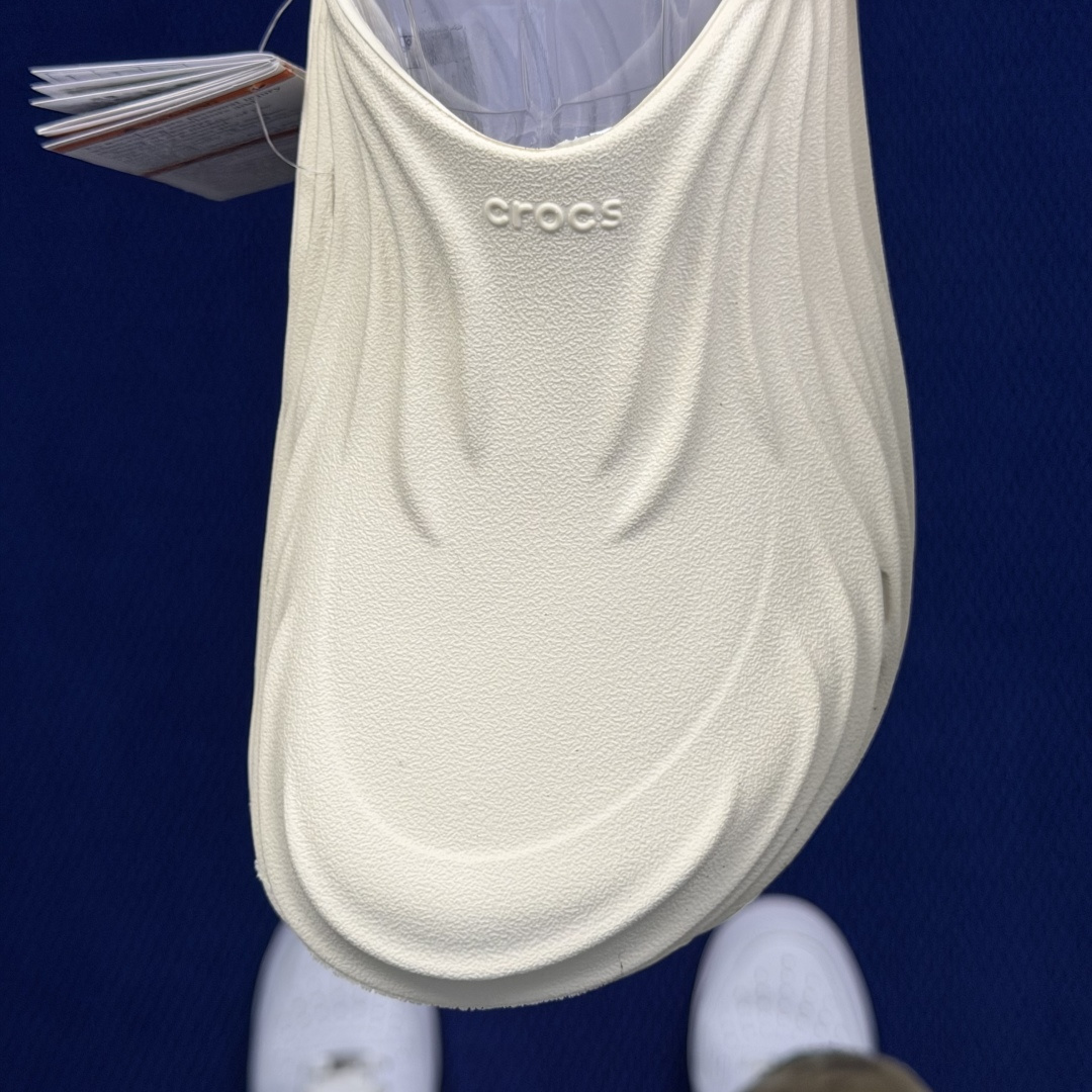 Crocs卡骆驰 洞洞鞋 旋风波波第11色原厂数据复模，双层注塑旋风波波-骨白灰 尺码：M7-M11 /