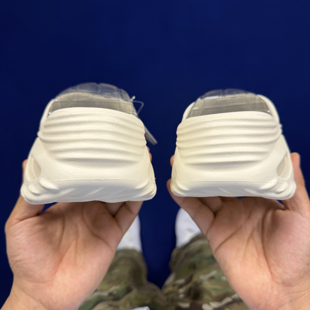 Crocs卡骆驰 洞洞鞋 旋风波波第11色原厂数据复模，双层注塑旋风波波-骨白灰 尺码：M7-M11 /