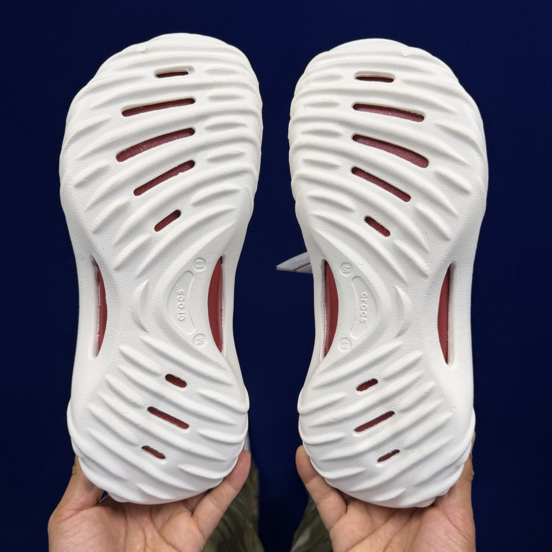 Crocs卡骆驰 洞洞鞋 旋风波波第13色原厂数据复模，双层注塑旋风波波-白红 尺码：M7-M11 / 