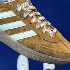 XJ版 极致性价比!阿迪T字德训鞋:野棕色Adidas/阿迪达斯 HANDBALL SPEZIAL 桑巴 XJ版 极致性价比!阿迪T字德训鞋:野棕色Adidas/阿迪达斯 HANDBALL SPEZIAL 桑巴