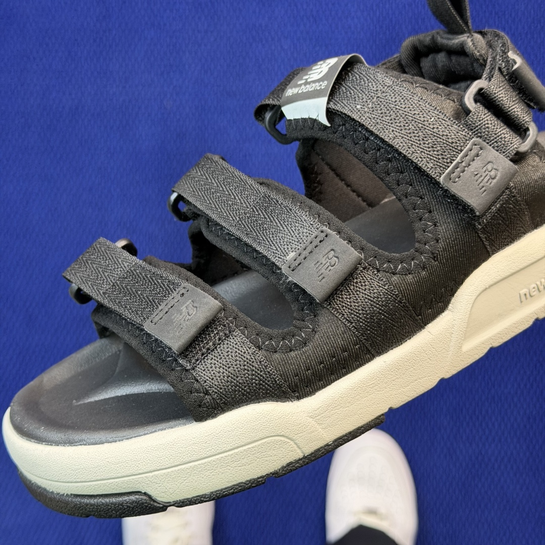 NB凉鞋 黑武士 尺码36-44New Balance Caravan ulti 防滑 舒适 运动凉鞋