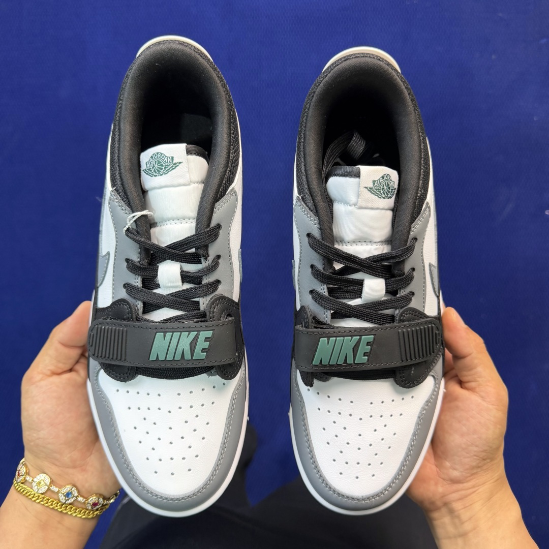 aj312系列 第102色！低帮 黑白绿货号:CD7069-131 尺码:36-46带半码