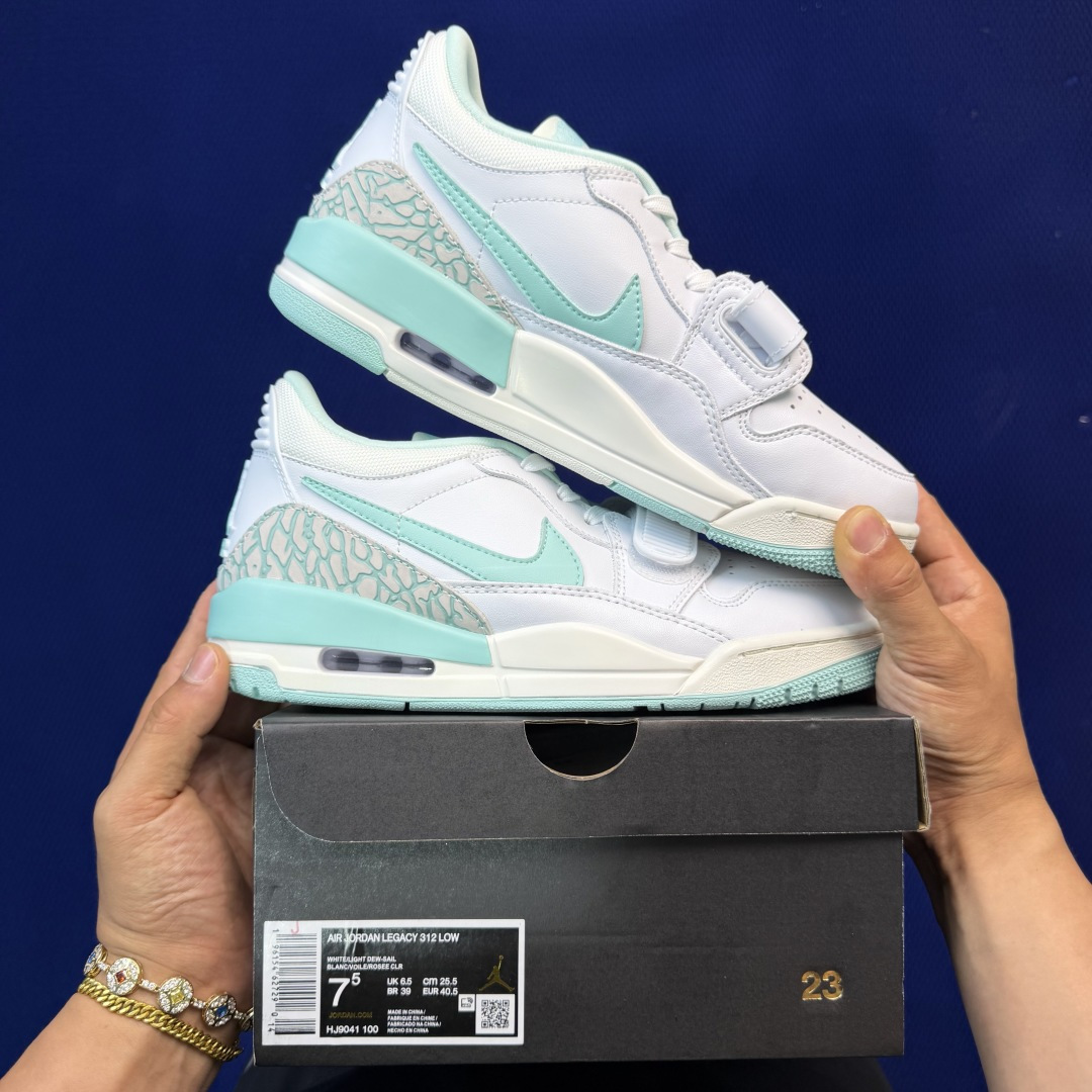 aj312系列 第103色！低帮 薄荷绿货号:HJ9041-100 尺码:36-46带半码