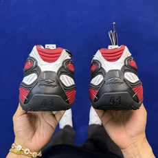 纯原生产线出品 Balenciaga 巴黎世家 订书钉 23代 Soleless 圆头系带 低帮鞋面主体 纯原生产线出品 Balenciaga 巴黎世家 订书钉 23代 Soleless 圆头系带 低帮鞋面主体