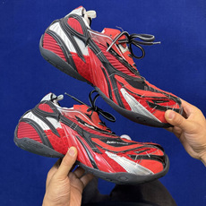 纯原生产线出品 Balenciaga 巴黎世家 订书钉 23代 Soleless 圆头系带 低帮鞋面主体 纯原生产线出品 Balenciaga 巴黎世家 订书钉 23代 Soleless 圆头系带 低帮鞋面主体