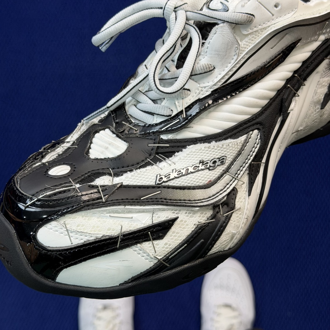 纯原生产线出品 Balenciaga 巴黎世家 订书钉 23代 Soleless 圆头系带 低帮鞋面主体