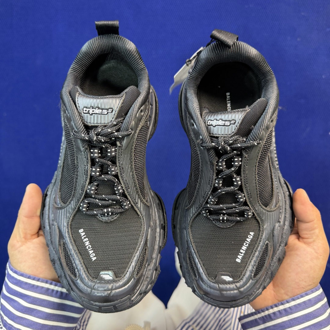 Balenciaga巴黎世家 Triple S .2 黑色货号：WTRS21011尺码：35 36 37