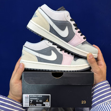 主推价格优势私DF版 顶级性价比低帮!第180色:粉黑Air Jordan AJ1 Low 低帮系列鞋型 主推价格优势私DF版 顶级性价比低帮!第180色:粉黑Air Jordan AJ1 Low 低帮系列鞋型