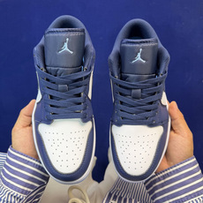 主推价格优势私DF版 顶级性价比低帮!第182色:蓝白Air Jordan AJ1 Low 低帮系列鞋型 主推价格优势私DF版 顶级性价比低帮!第182色:蓝白Air Jordan AJ1 Low 低帮系列鞋型