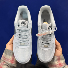 3A空军!第638色:灰黑反光标Nike Air Force 1 Low百分百原鞋开发!PT市场真正匠心 3A空军!第638色:灰黑反光标Nike Air Force 1 Low百分百原鞋开发!PT市场真正匠心