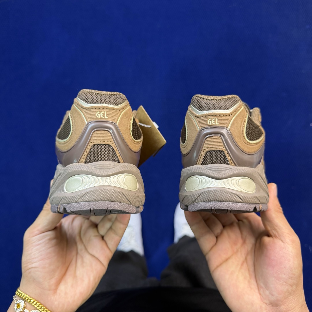 亚瑟士Kahana复古休闲鞋，共3色‼️ASICS Gel-Kahana TR Nexus 琥珀流光 美
