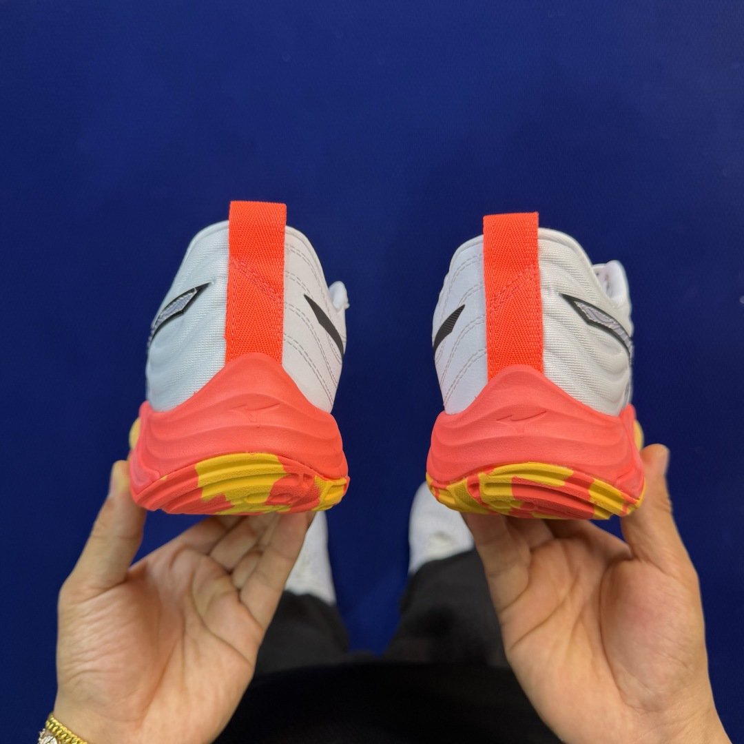 外贸爆款 美津侬训练鞋 共10色！Mizuno WAVE MOMENTUM ELITE 低帮 训练鞋货号
