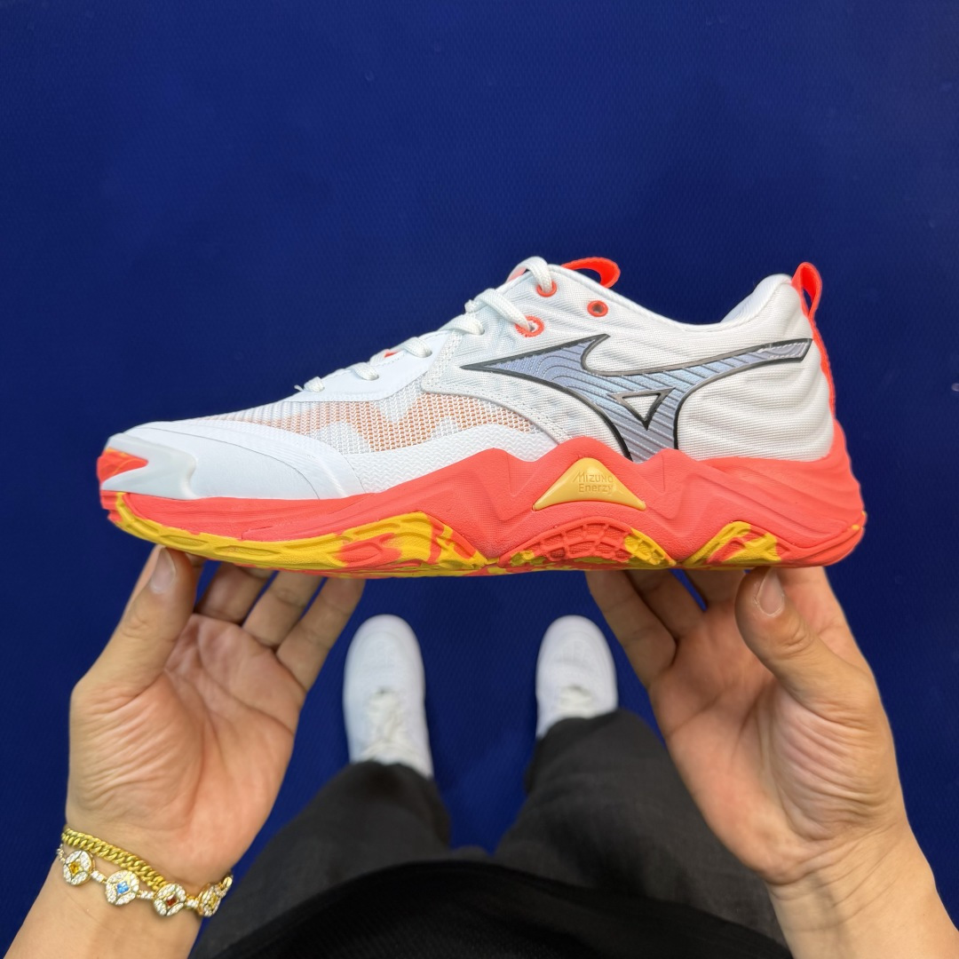 外贸爆款 美津侬训练鞋 共10色！Mizuno WAVE MOMENTUM ELITE 低帮 训练鞋货号