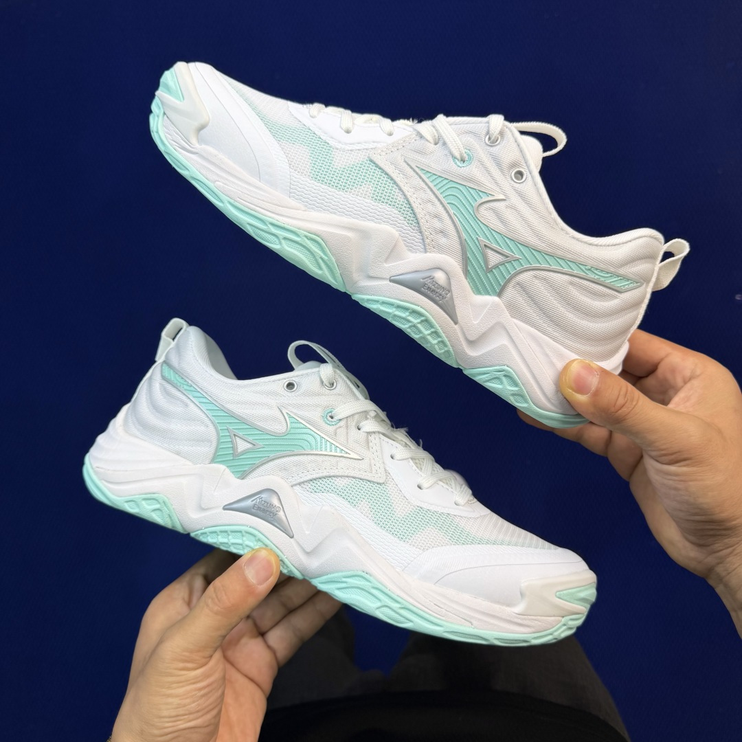 外贸爆款 美津侬训练鞋 共10色！Mizuno WAVE MOMENTUM ELITE 低帮 训练鞋货号