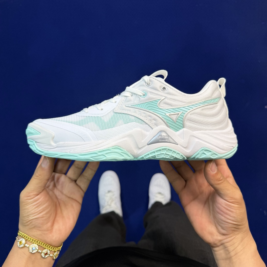 外贸爆款 美津侬训练鞋 共10色！Mizuno WAVE MOMENTUM ELITE 低帮 训练鞋货号
