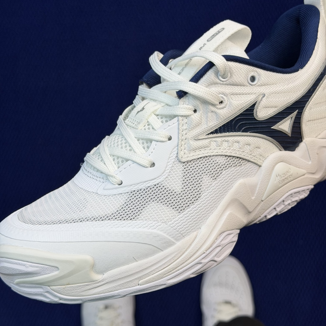 外贸爆款 美津侬训练鞋 共10色！Mizuno WAVE MOMENTUM ELITE 低帮 训练鞋货号