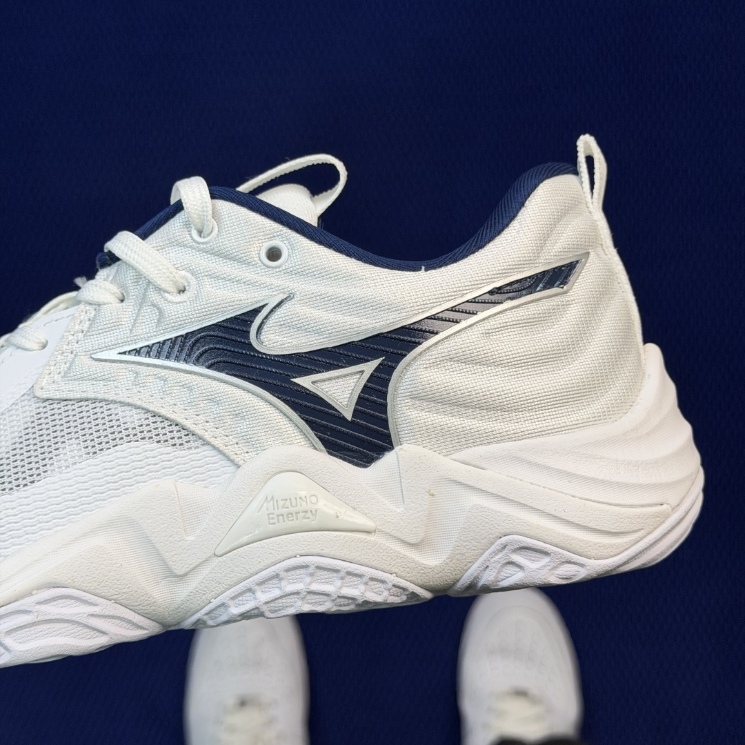 外贸爆款 美津侬训练鞋 共10色！Mizuno WAVE MOMENTUM ELITE 低帮 训练鞋货号