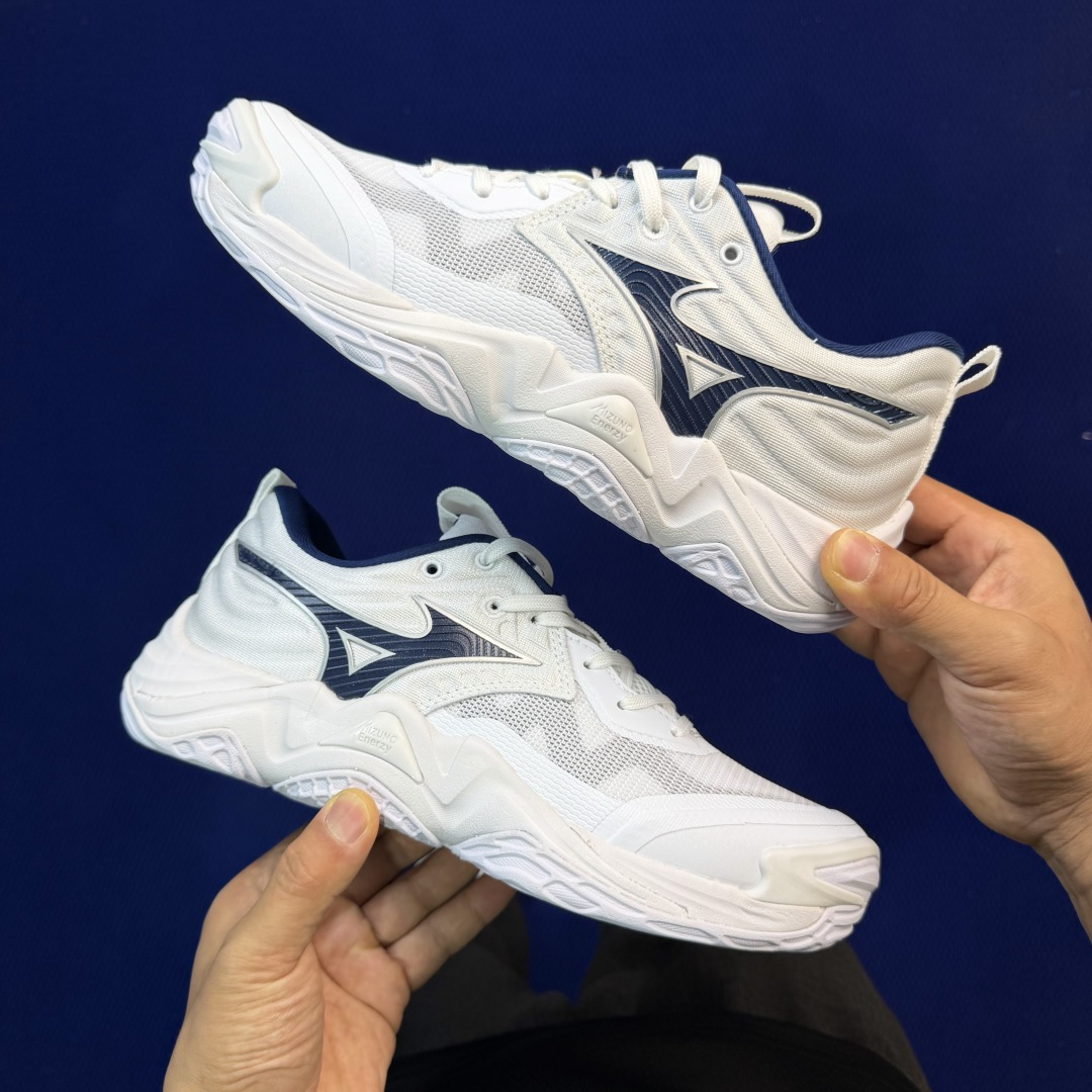 外贸爆款 美津侬训练鞋 共10色！Mizuno WAVE MOMENTUM ELITE 低帮 训练鞋货号