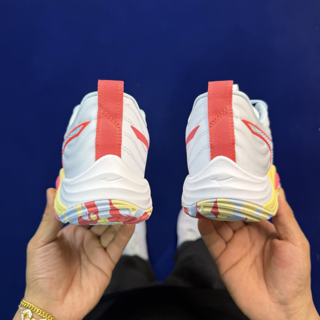外贸爆款 美津侬训练鞋 共10色！Mizuno WAVE MOMENTUM ELITE 低帮 训练鞋货号
