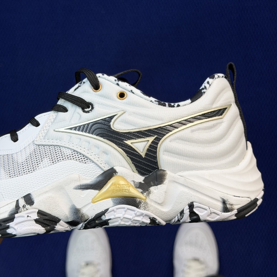 外贸爆款 美津侬训练鞋 共10色！Mizuno WAVE MOMENTUM ELITE 低帮 训练鞋货号