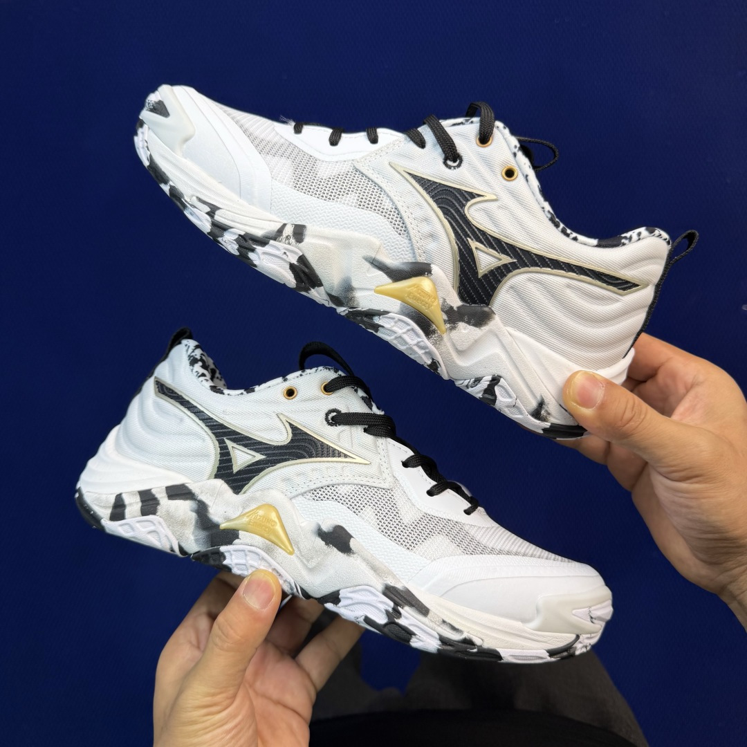外贸爆款 美津侬训练鞋 共10色！Mizuno WAVE MOMENTUM ELITE 低帮 训练鞋货号