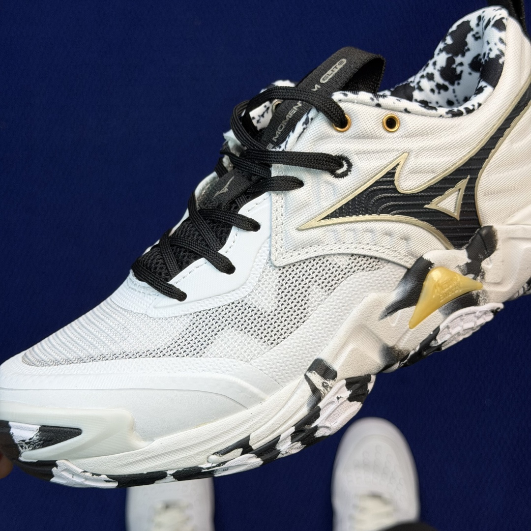 外贸爆款 美津侬训练鞋 共10色！Mizuno WAVE MOMENTUM ELITE 低帮 训练鞋货号