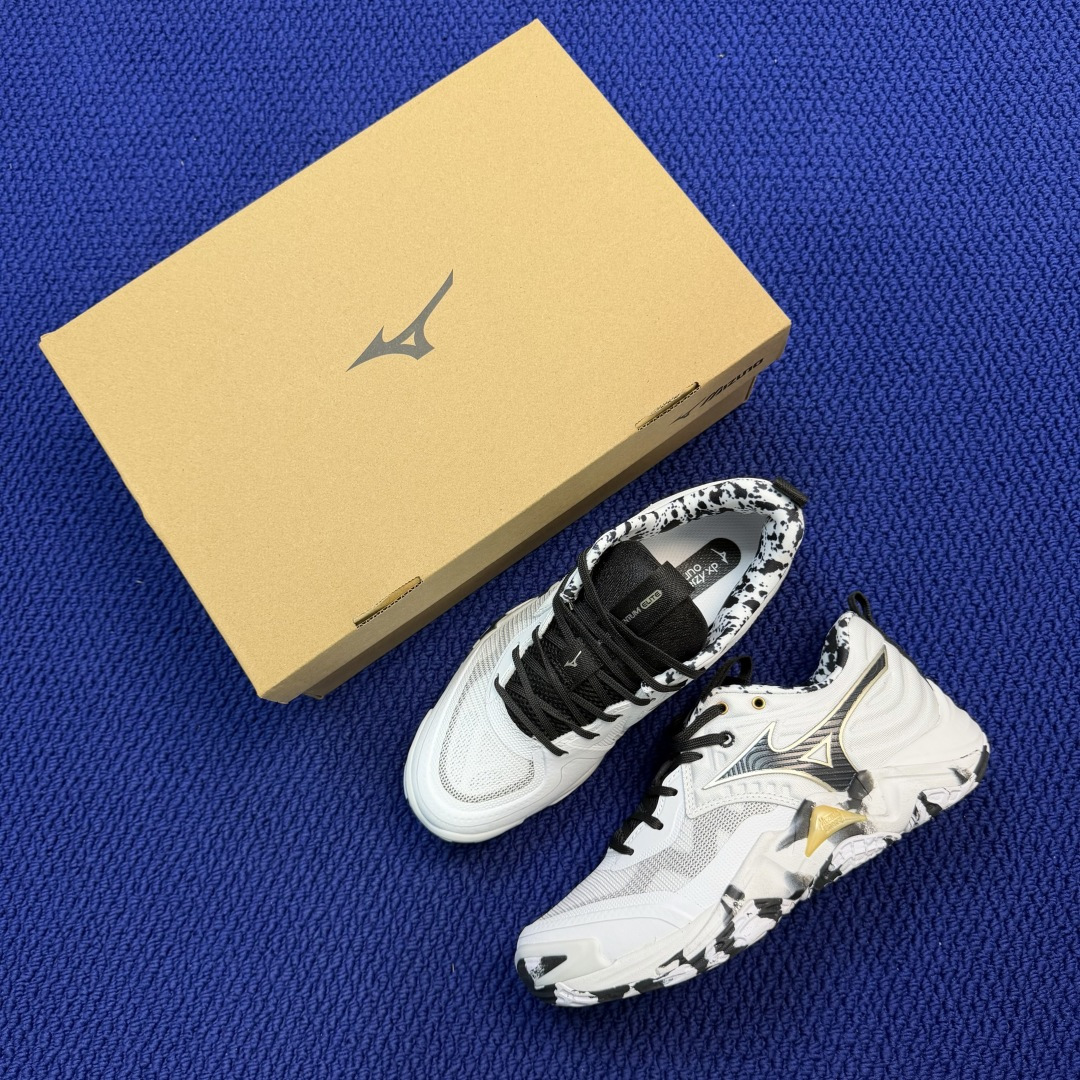 外贸爆款 美津侬训练鞋 共10色！Mizuno WAVE MOMENTUM ELITE 低帮 训练鞋货号