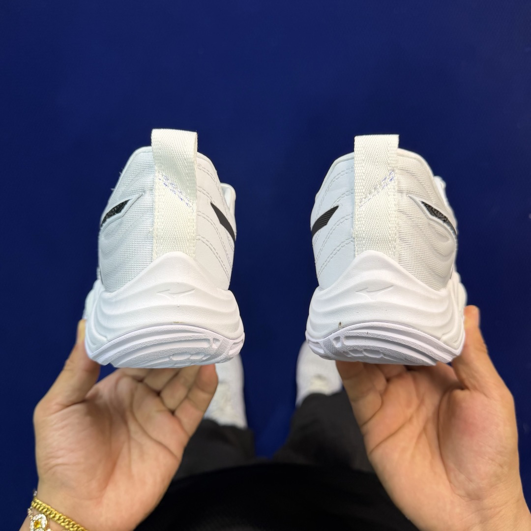 外贸爆款 美津侬训练鞋 共10色！Mizuno WAVE MOMENTUM ELITE 低帮 训练鞋货号