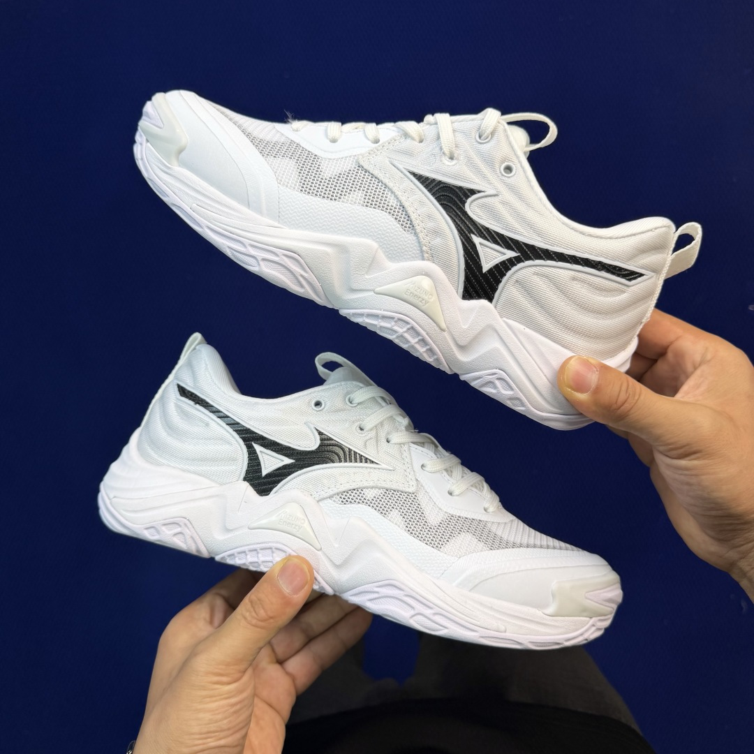 外贸爆款 美津侬训练鞋 共10色！Mizuno WAVE MOMENTUM ELITE 低帮 训练鞋货号