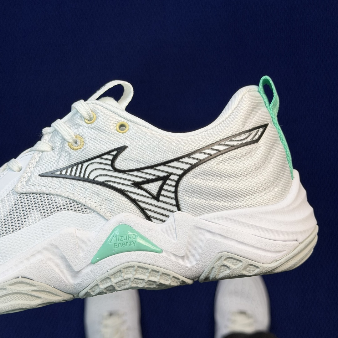 外贸爆款 美津侬训练鞋 共10色！Mizuno WAVE MOMENTUM ELITE 低帮 训练鞋货号