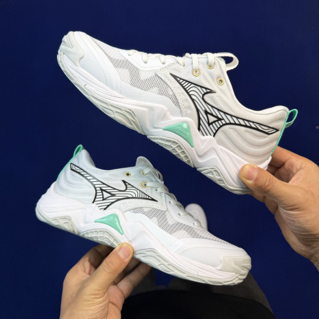 外贸爆款 美津侬训练鞋 共10色！Mizuno WAVE MOMENTUM ELITE 低帮 训练鞋货号