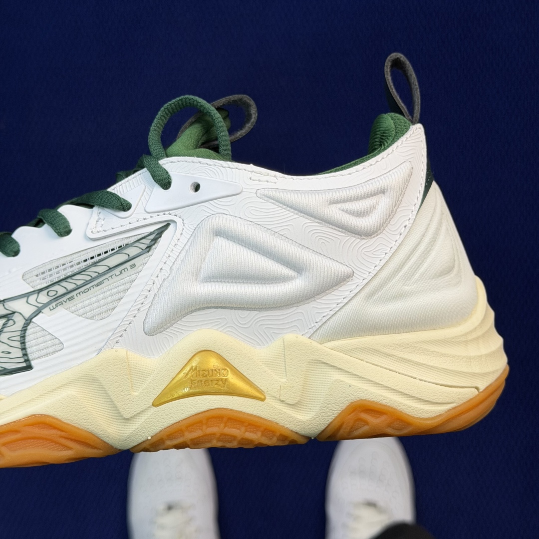 外贸爆款 美津侬Momentum训练鞋 共9色！Mizuno Wave Momentum 3 货号：V1