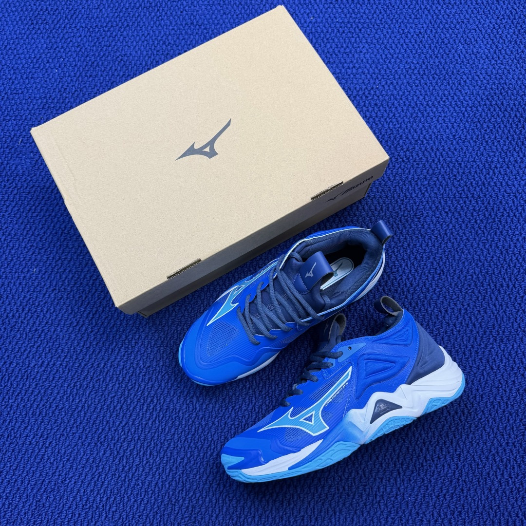 外贸爆款 美津侬Momentum训练鞋 共9色！Mizuno Wave Momentum 3 货号：V1