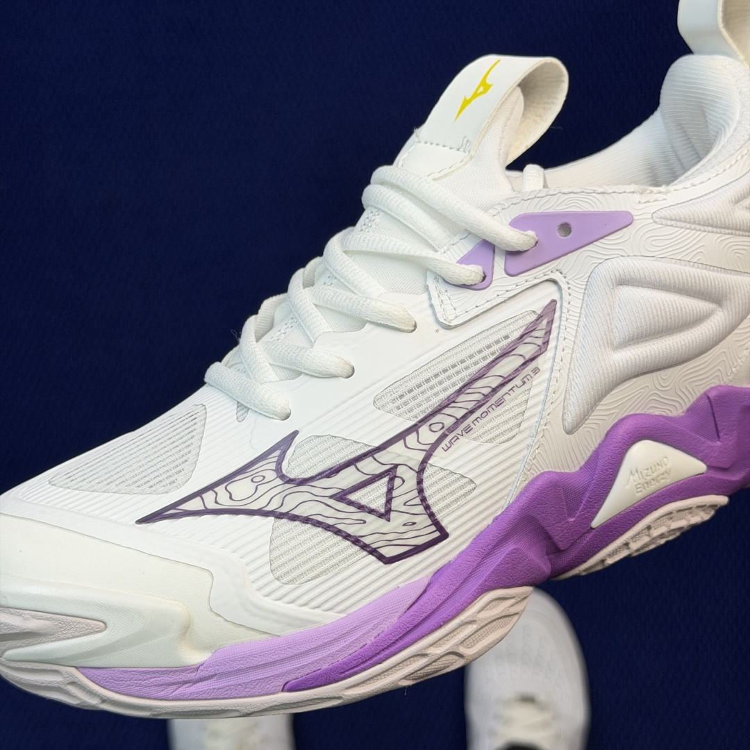 外贸爆款 美津侬Momentum训练鞋 共9色！Mizuno Wave Momentum 3 货号：V1