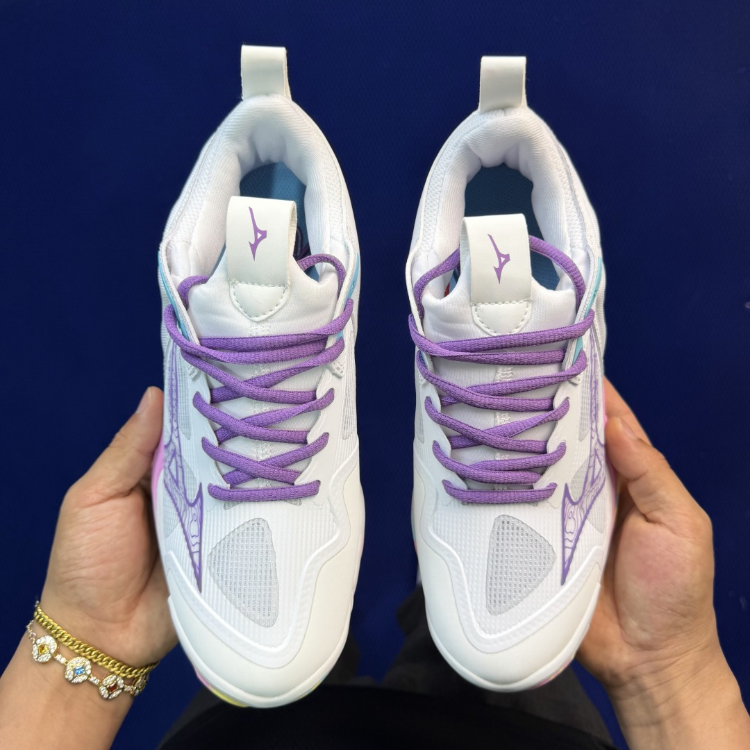 外贸爆款 美津侬Momentum训练鞋 共9色！Mizuno Wave Momentum 3 货号：V1